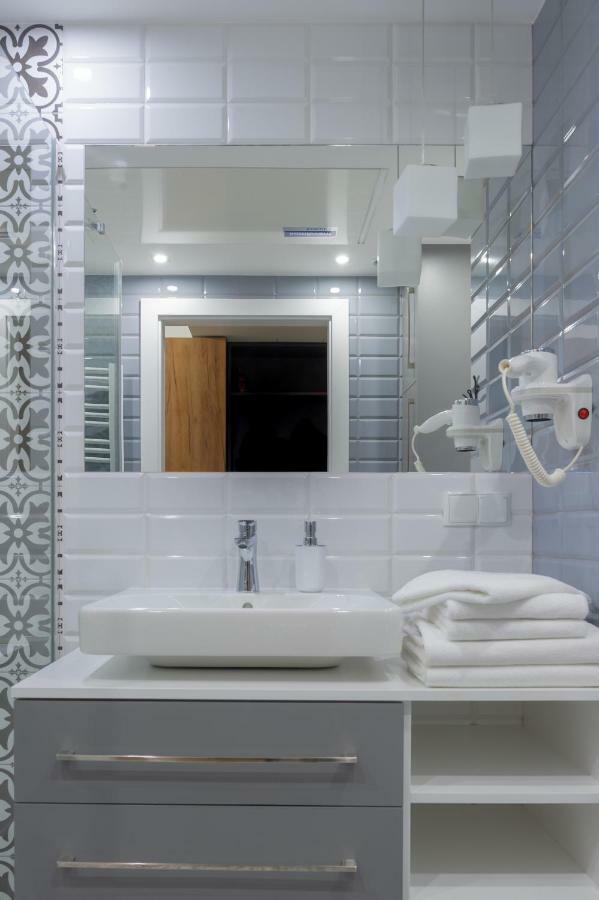 Native Apartments Augustianska 24 كراكوفيا المظهر الخارجي الصورة